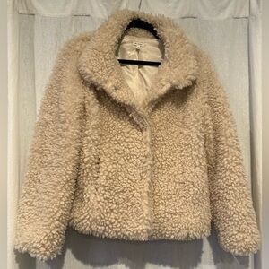 En Creme Beige Teddy Jacket